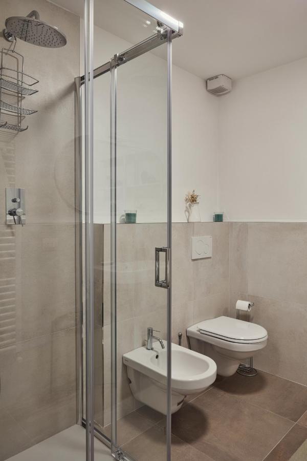 Marita Apartment ลุคคา ภายนอก รูปภาพ