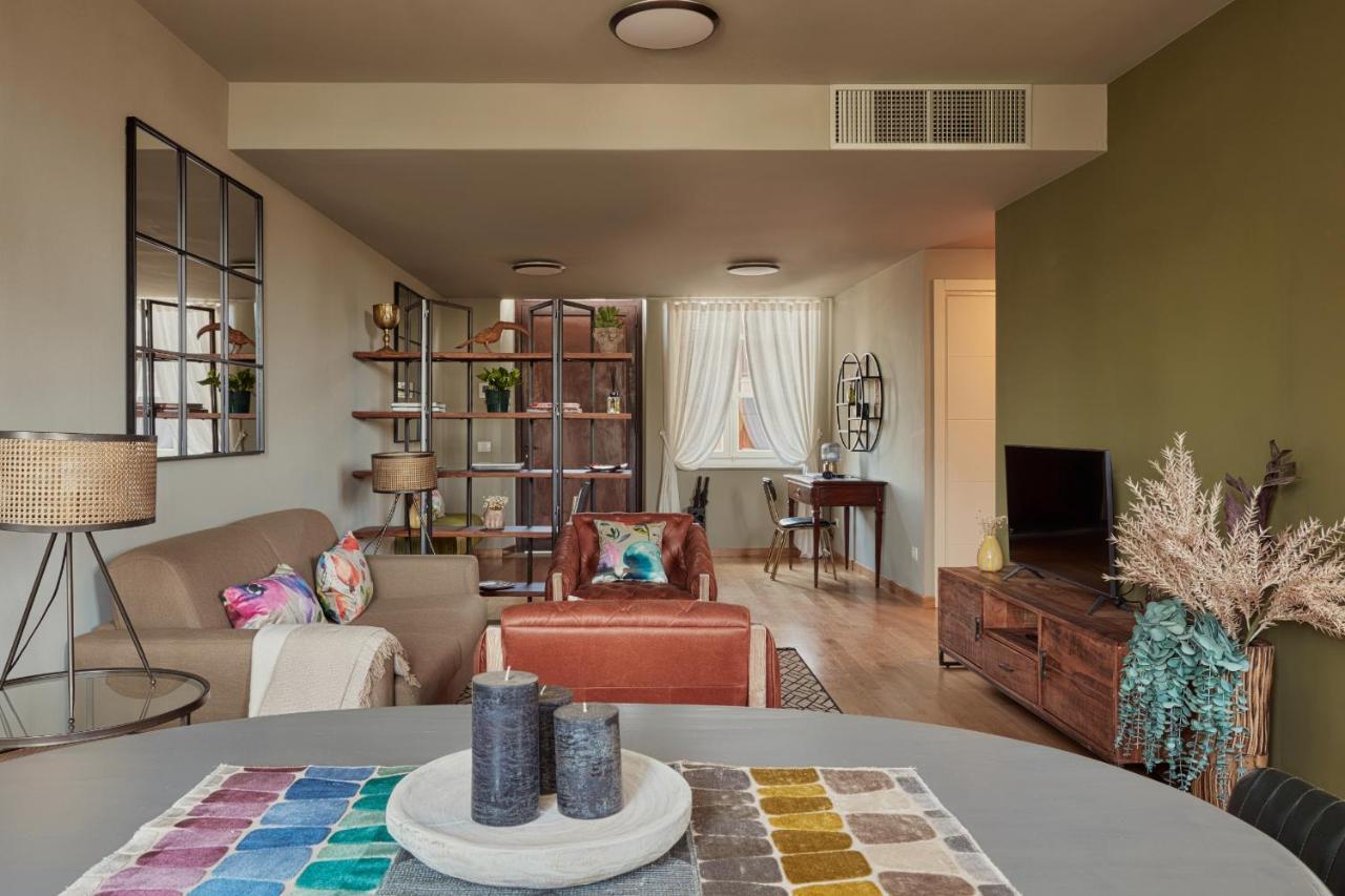 Marita Apartment ลุคคา ภายนอก รูปภาพ